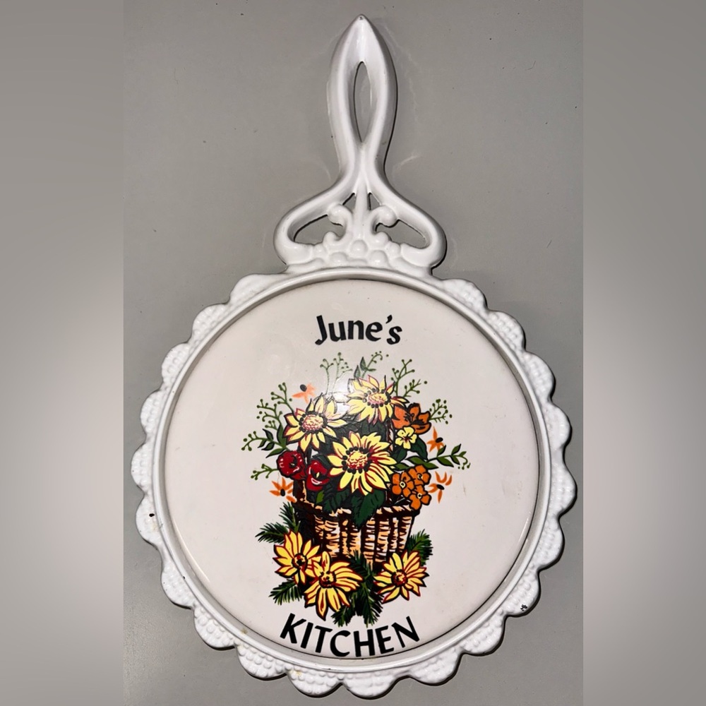 Mid State Hot Plate Trivet Wrought Iron & Ceramic -‎ June’s Kitchen Kitchen